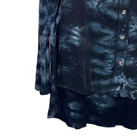 Soft Surroundings High Low Button Up Marbled Patte - Picture 5 of 10